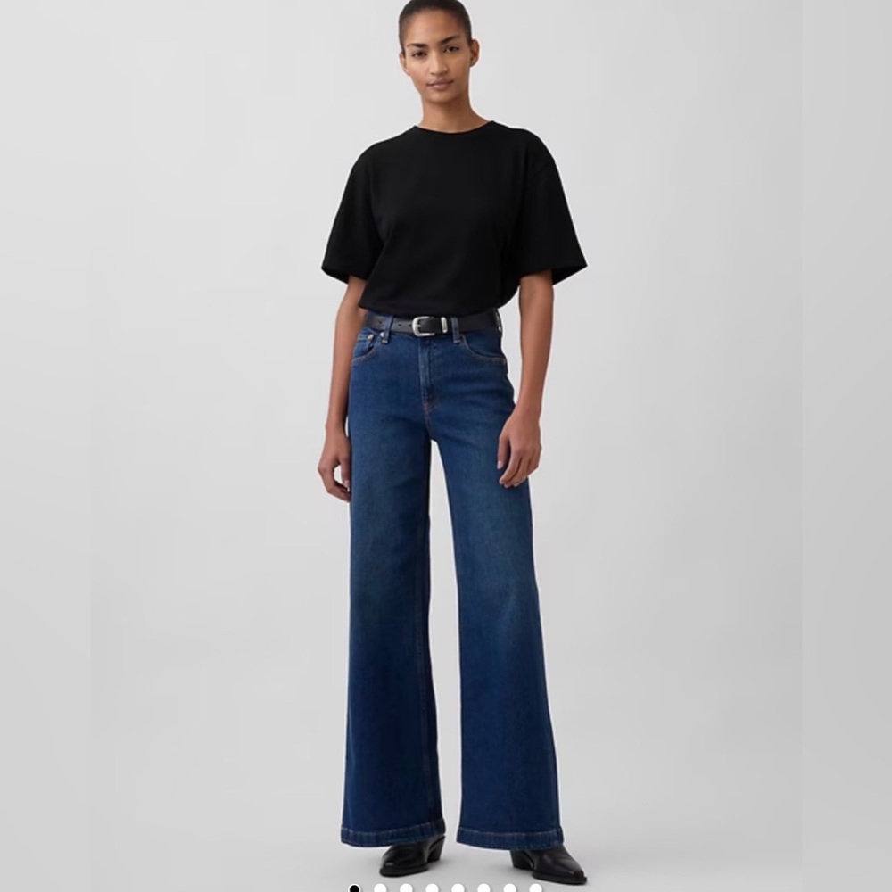 GAP Hi-Rise Stride Wide Leg Jeans